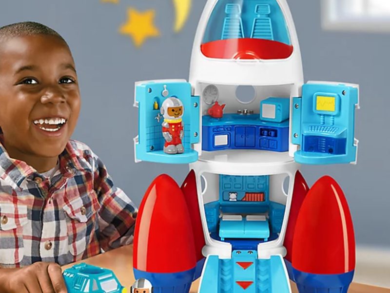 kidsgiftguide-2048px-playandexplorerocket